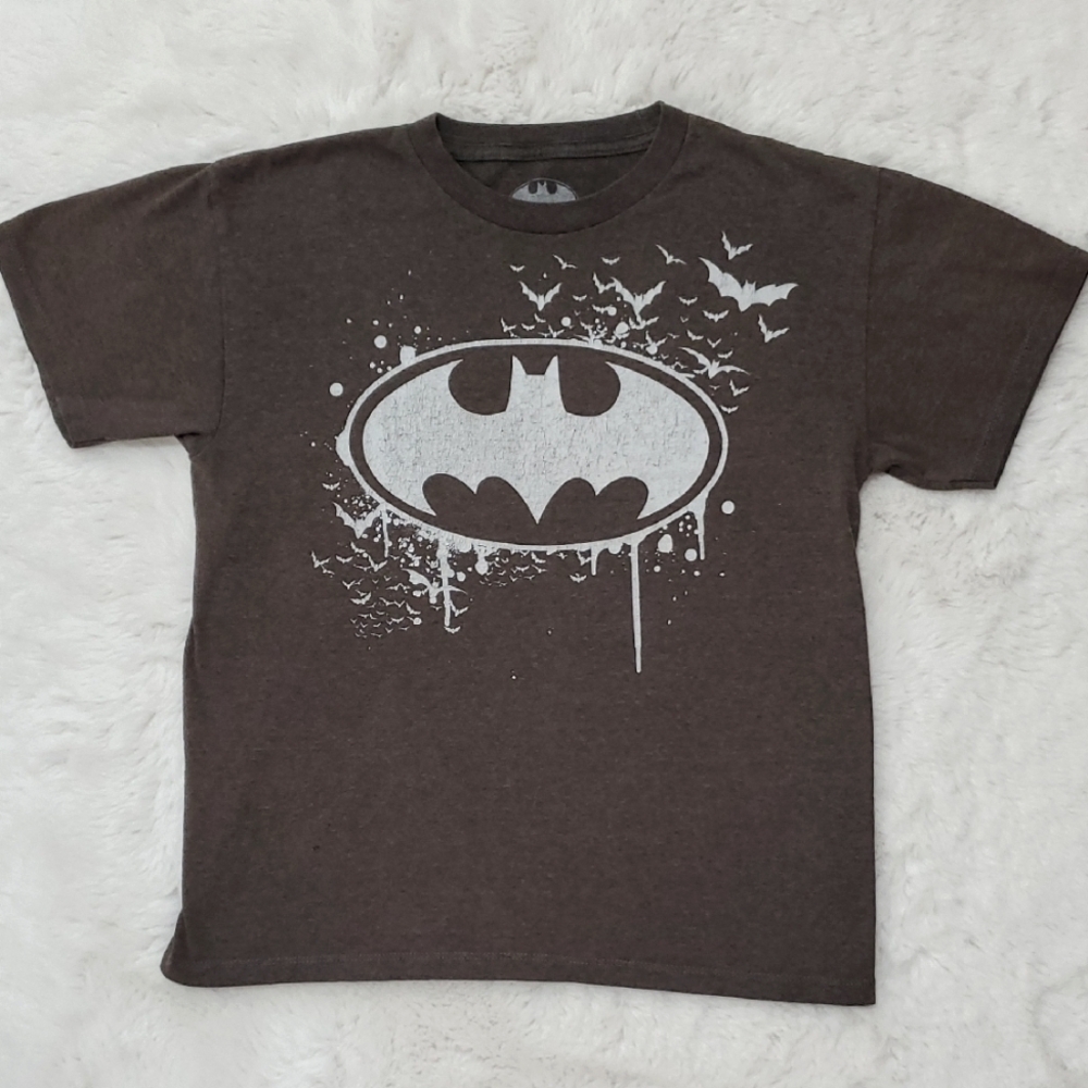 Batman Grunge Tee Dark Brown Short Sleeve Size Medium
